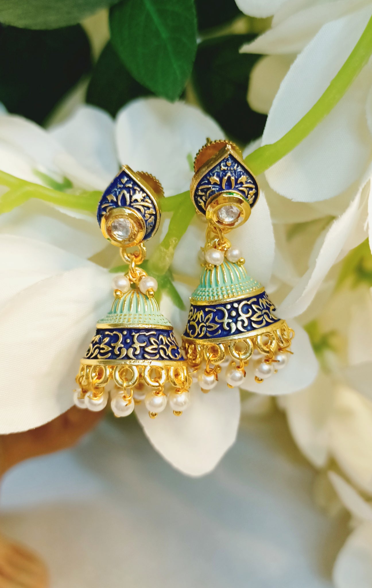 White Flower Design Meenakari Earring – madhurya.com