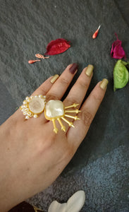 Vivanta White Quartz Baroque Pearl Ring freeshipping - CASA ROZEN